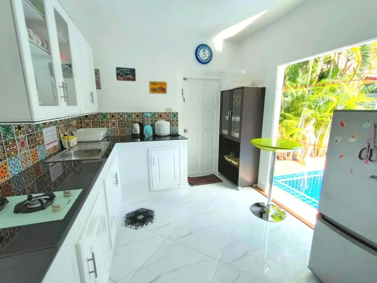 Corner - House Walking Street 4 Bedrooms